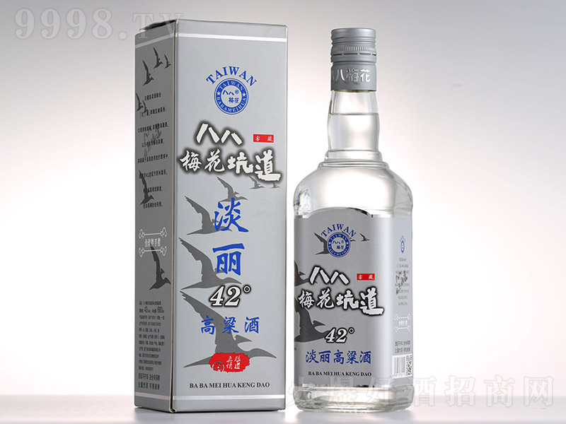 �˰�÷���ӵ������ƽѲ؝����Ͱ׾ơ�42��700ml��