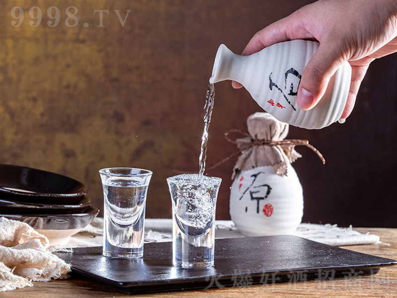 �z��ζ��ԭ�� ֥�����Ͱ׾ơ�65%vol 125ml��