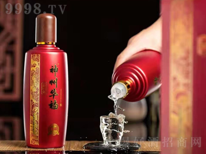 �����A���ơ����C��ƿ�� �u���Ͱ׾ơ�53�� 500ml��