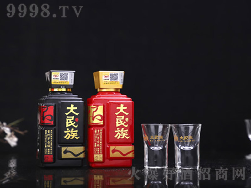 ������ơ����\���\Ʒ�b�棨ƿ�� �u���Ͱ׾ơ�53�� 500ml��