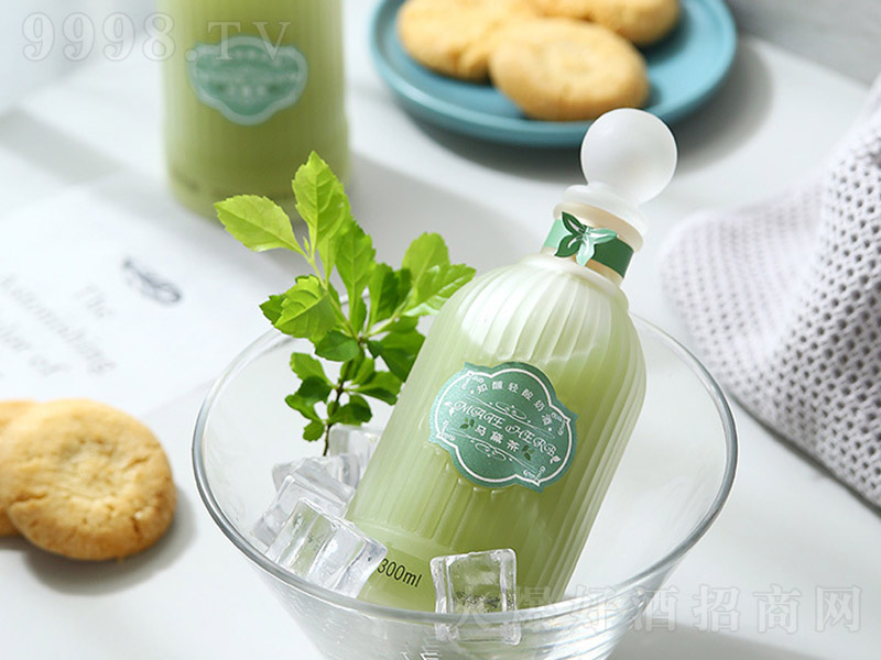 ֪���������ˮ����������R������Ůʿ�ơ�6%vol 300ml��