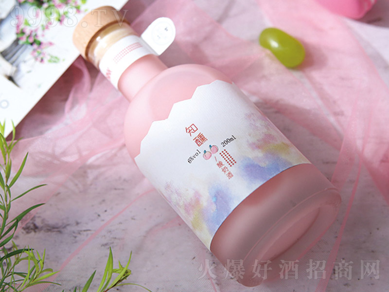 ֪�����̾Ƹ��ֵŮʿ�Ͷ�õ����ơ�6%vol 200ml��
