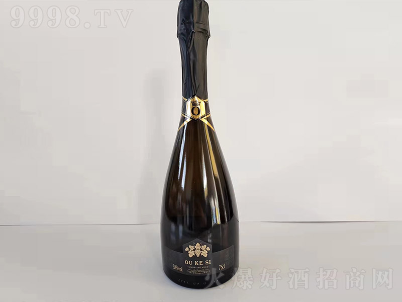 ��ɽ��ˮ���ݾ�-�ڡ�3.8�� 750ml��