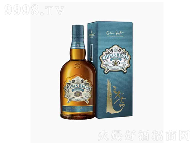 ֥�Aʿˮ�A��ʽ�Lζ��ʿ���K���m�M�����700ml
