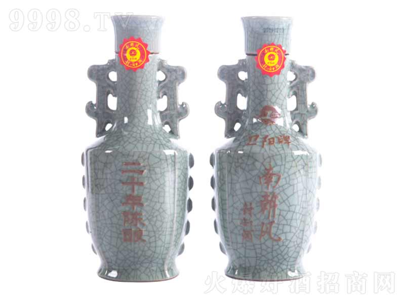 ������ϳ��L(f��ng)��ʮ��ꐷ�׾Ƽ�Ŵ�������S�ơ�13��500ml��