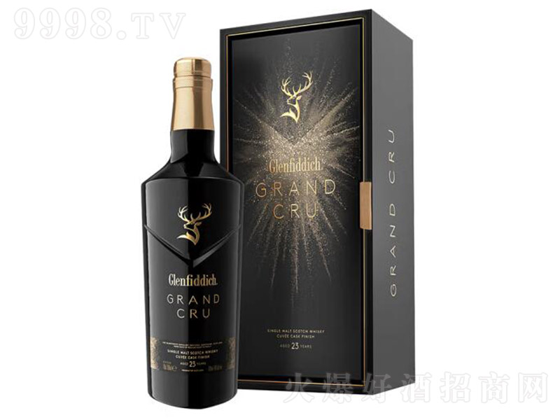 Ӣ�����m�Ƶ�23��������K���m��һ��ѿ��ʿ��700ml