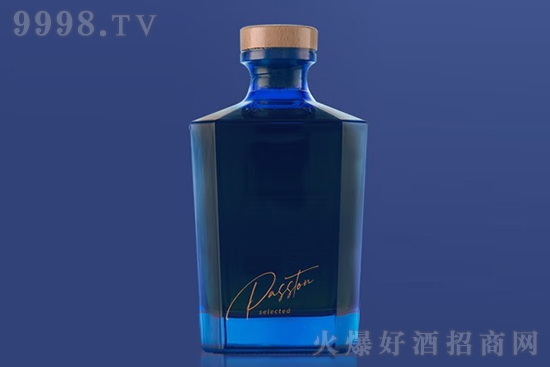 40����˹�D�{(l��n)���{(di��o)����ʿ��700ml�r(ji��)�񣬶����X(qi��n)��