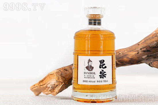 40�����ږ|�������һ��ѿ��ʿ��700ml�r�񣬶����X��
