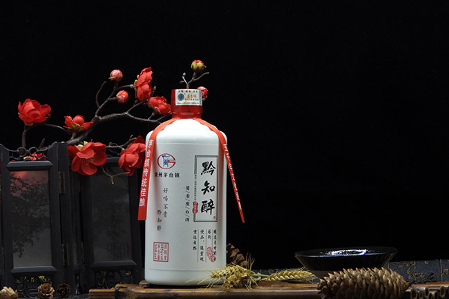 ǭ֪����53��500ml��ƿ�u���Ͱ׾�