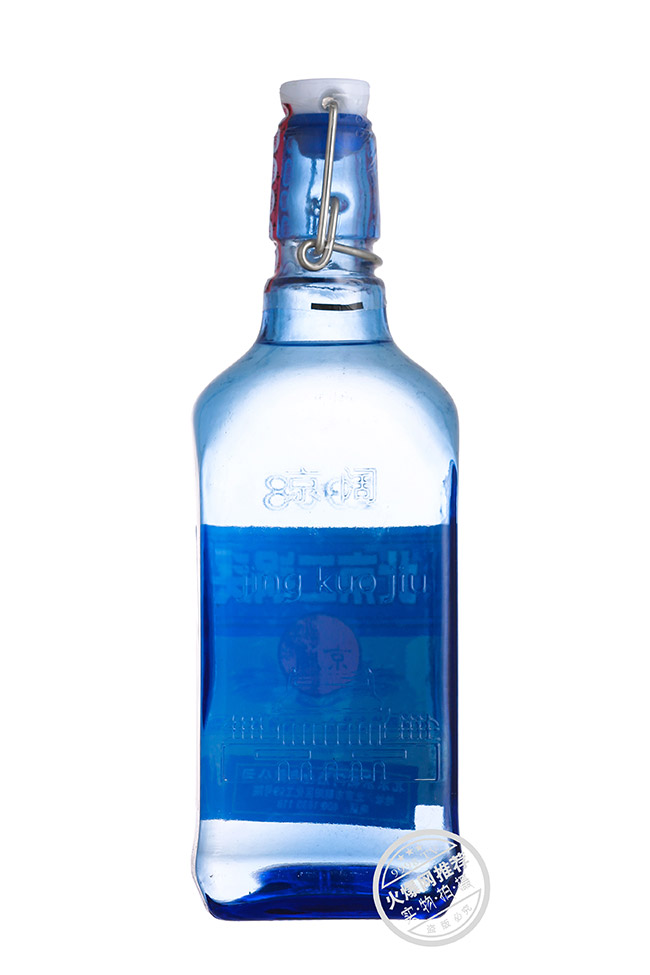 ��韱�������^�Ʒ�ƿ �����Ͱ׾ơ�42�� 500ml��