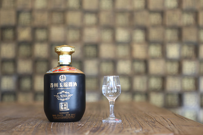 �F�����u��N30 �u���Ͱ׾ơ�53�� 500ml��