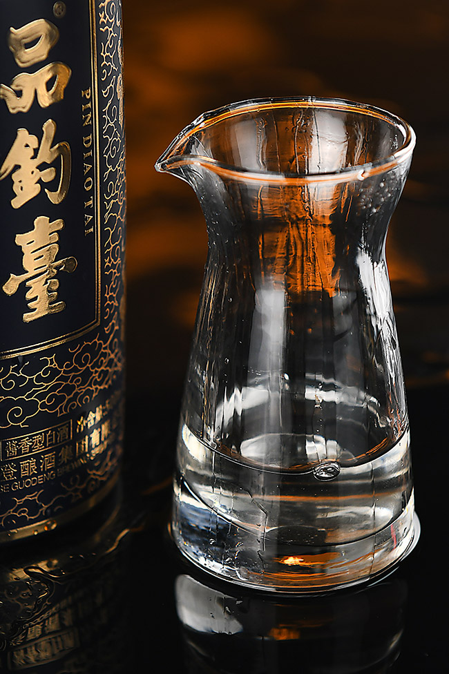 Ʒ��_�Ƽ������� �u���Ͱ׾ơ�53�� 500ml��