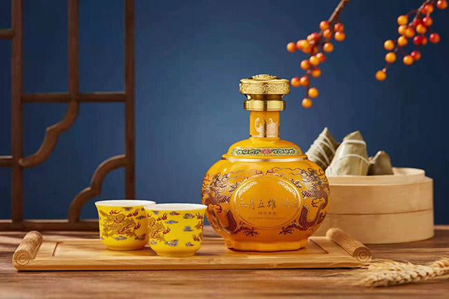 五月五雄黃酒正黃旗 特型黃酒【15° 500ml】