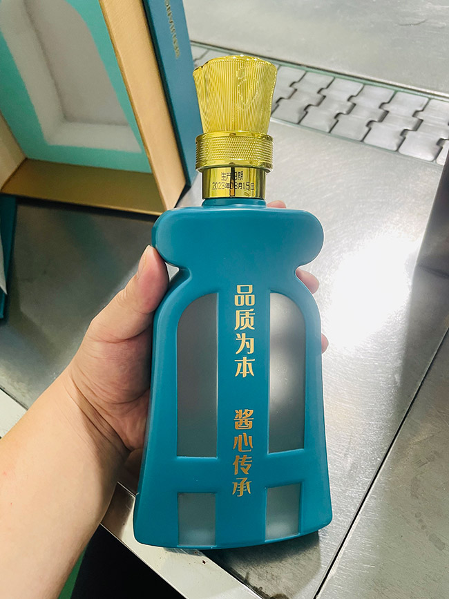 ���u���������