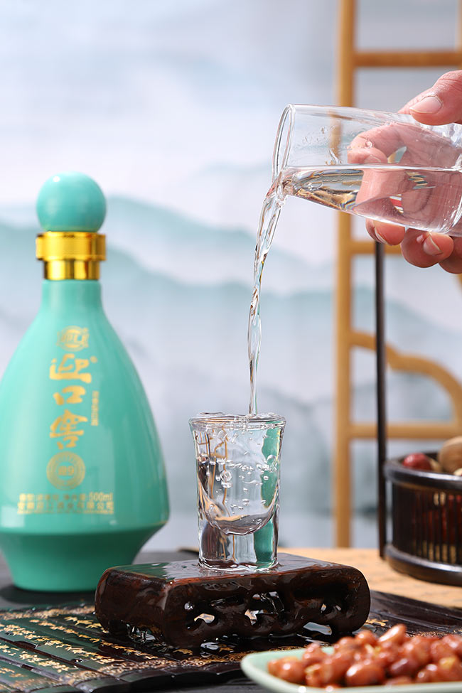 ӭ�ڽ�ӭ9�����;ơ�52��500ml��